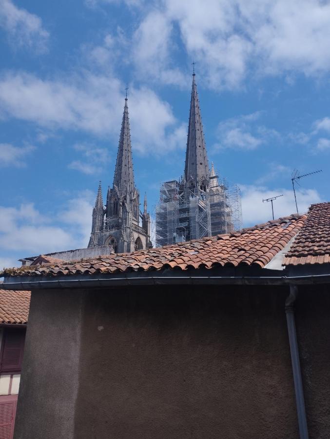 1 Apartamento *